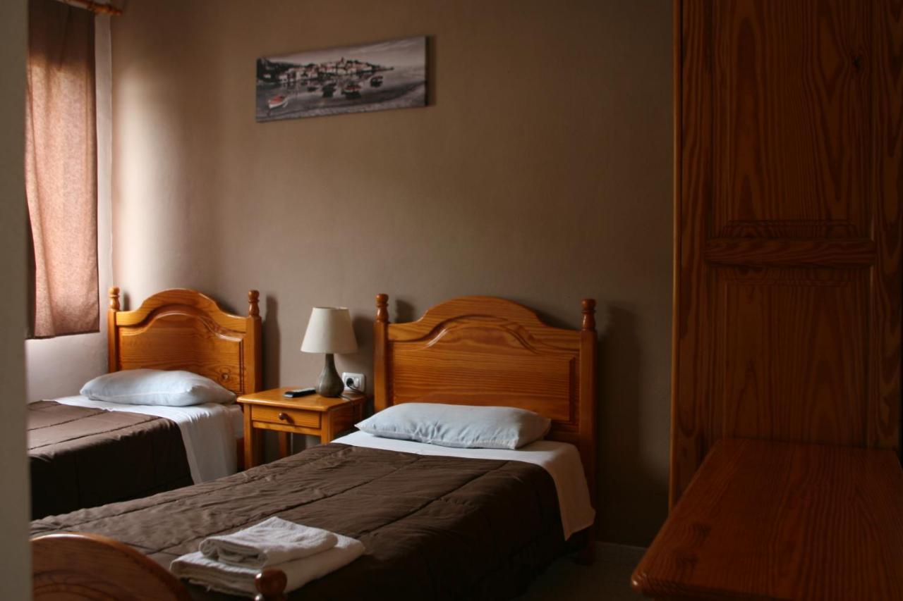 פואנקאליינטה דה לה פלמה La Palma Hostel By Pension Central מראה חיצוני תמונה