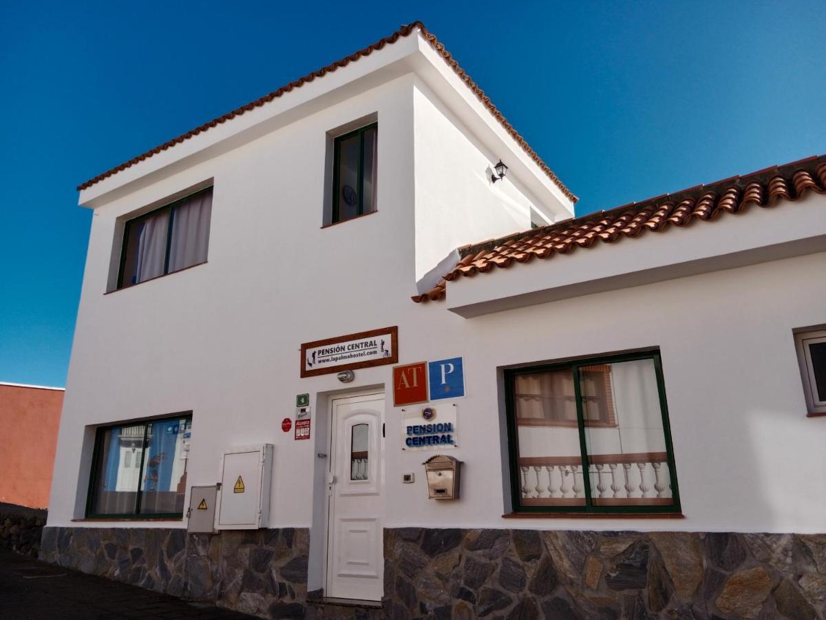 פואנקאליינטה דה לה פלמה La Palma Hostel By Pension Central מראה חיצוני תמונה