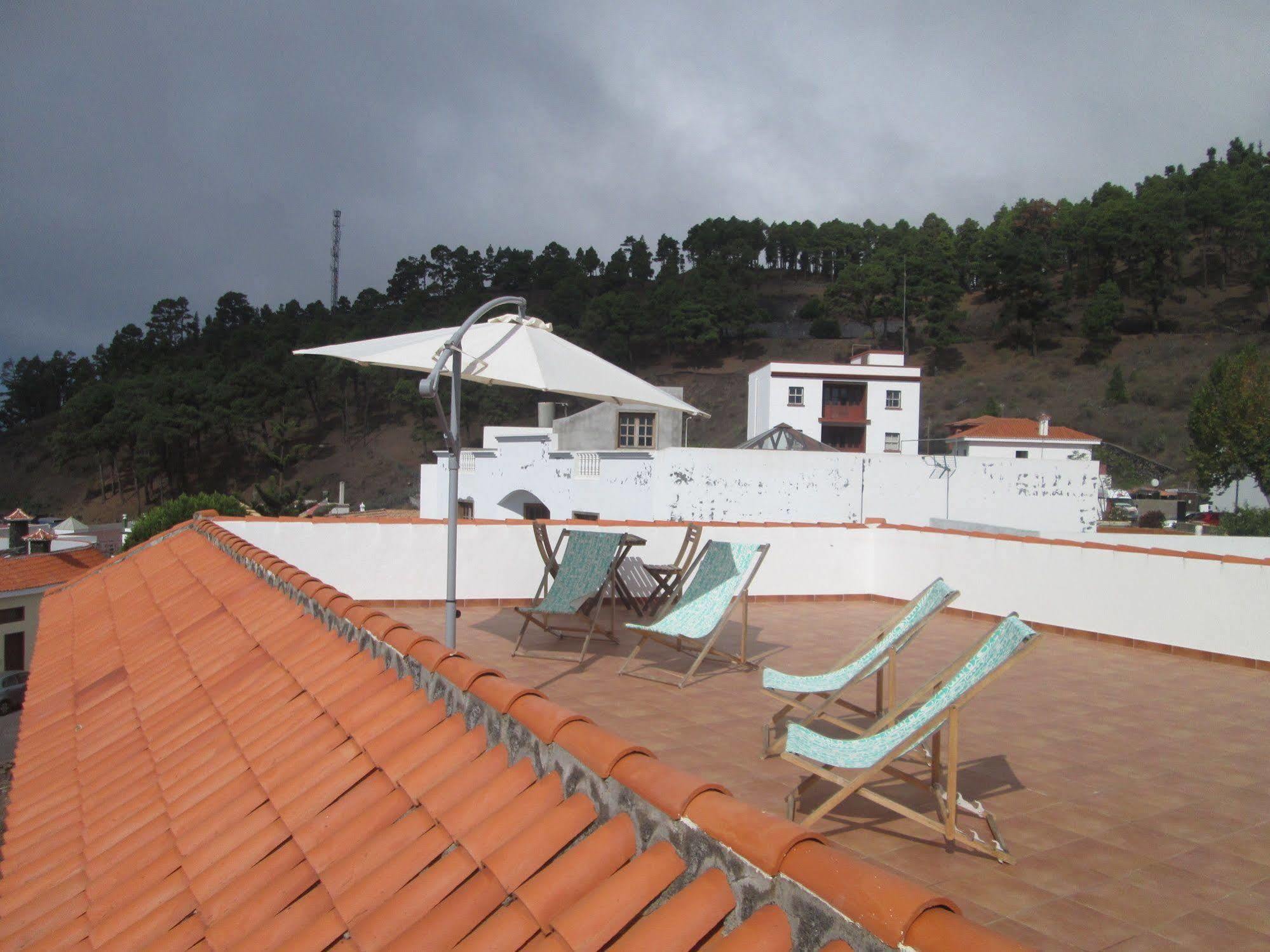 פואנקאליינטה דה לה פלמה La Palma Hostel By Pension Central מראה חיצוני תמונה